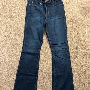 Levi’s Mid-Rise Bootcut Jeans